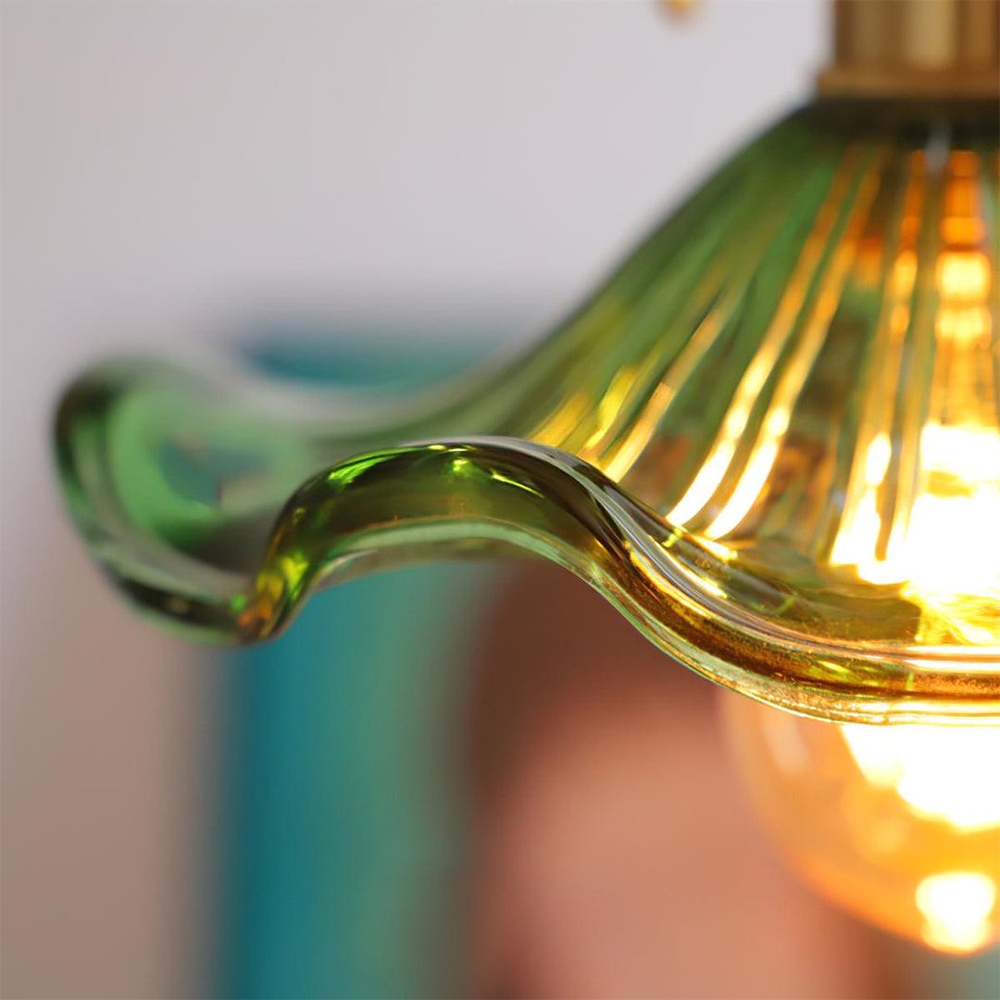 FleurLuxe Kopparhängande Lampa | Designer blommig pendellampa för sofistikerade interiörer