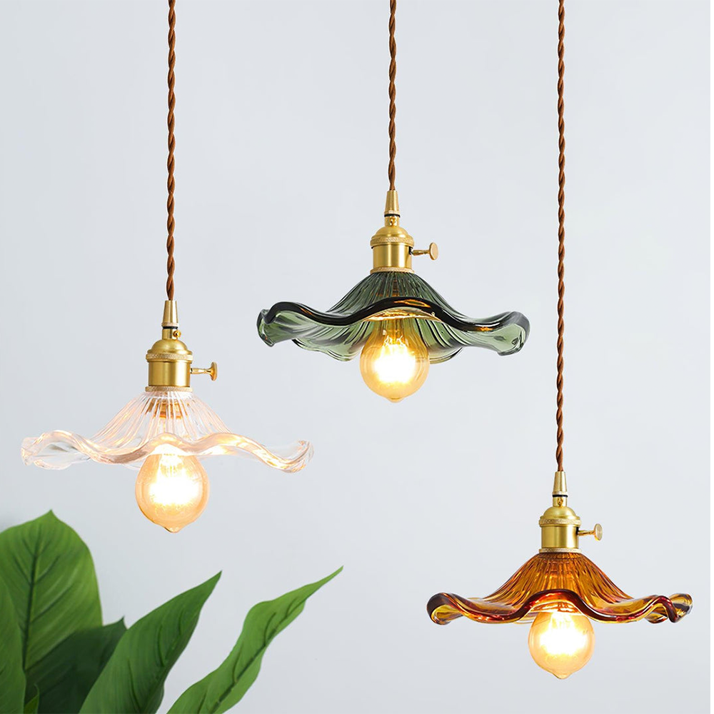 FleurLuxe Kopparhängande Lampa | Designer blommig pendellampa för sofistikerade interiörer