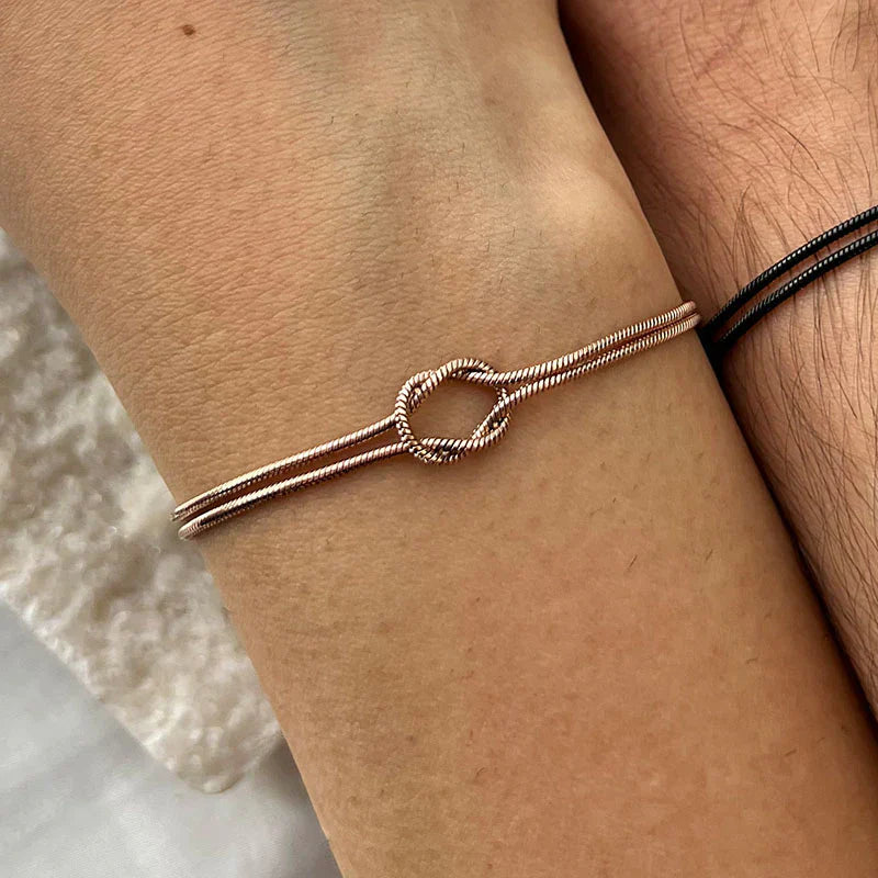 Minimalistisk Knutarmband – Elva
