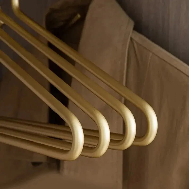 Luxe Non-Slip Klädhängare - Closura
