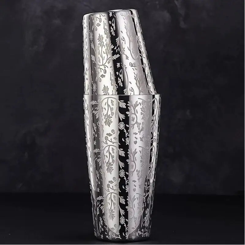 Graverad Cocktail Shaker – Mixaro