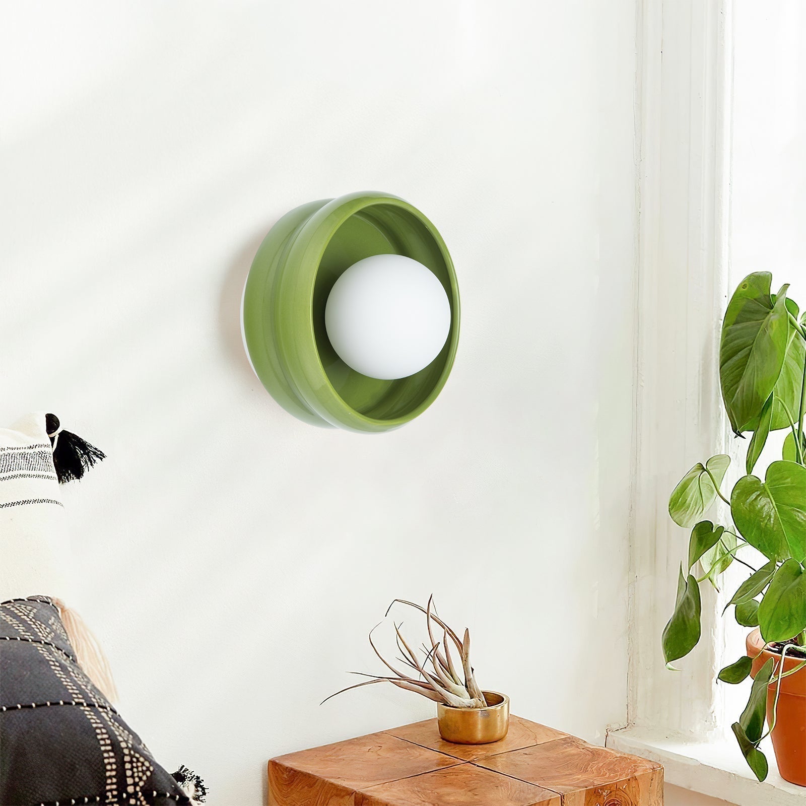 Rund Keramisk Vägglampa – Circo
