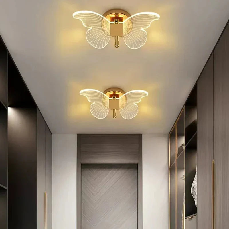 RadiantCharm Fjäril Vägglampa | Hållbar och Energisparande LED-lampa