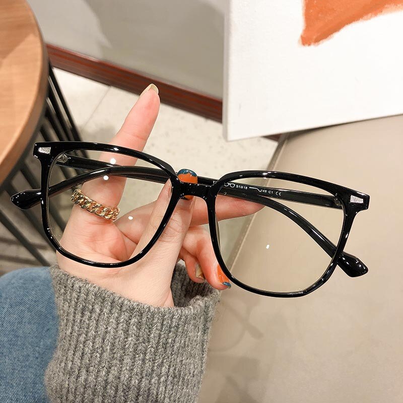 Närsynt Receptglasögon med Blåljusfilter - FocusFrame