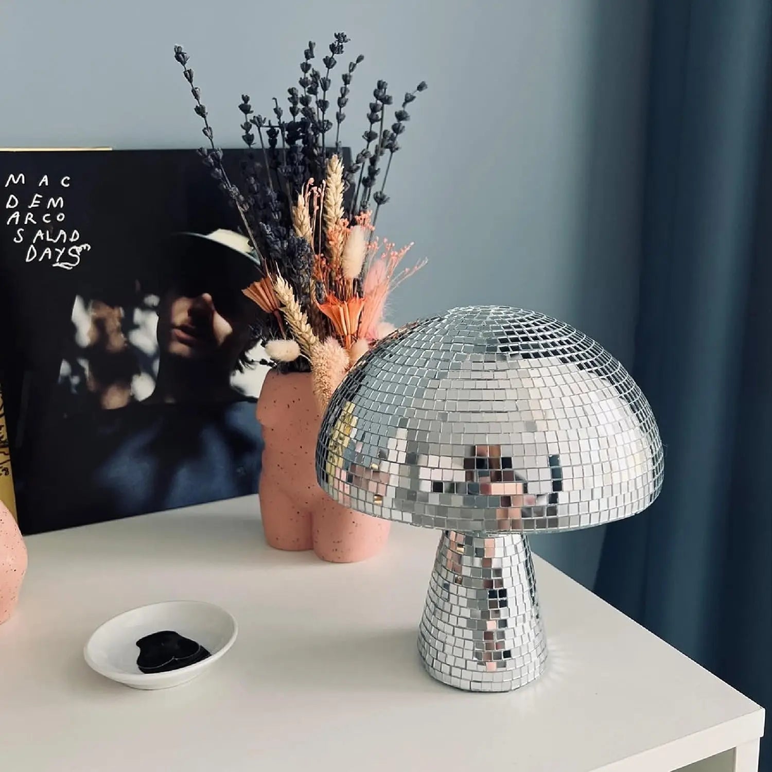 GlowSphere Disco Ball Svamp | Lyxig bordsdekoration med disco spegeleffekter