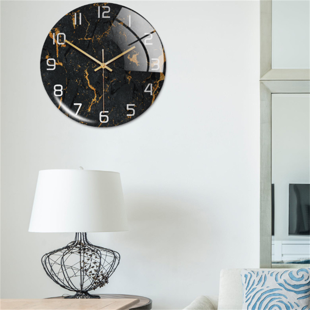 Stilren Väggklocka med Marmor Effekt – MarbleTime