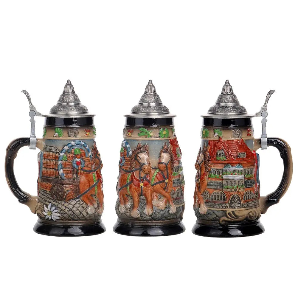 Ölkrus med Reliefer & Tennlock (0,8 L) – Bavaria Mug Oktoberfest 2025