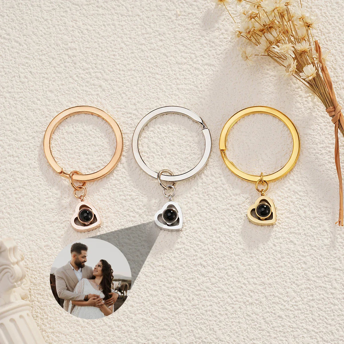 LuxeBond Hjärta Minnessmycke | Hållbar fotokeychain för värdefulla kopplingar
