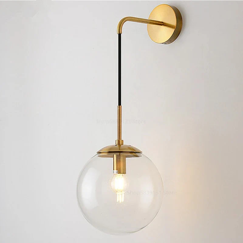 GlacioGlow Retro Glasboll Vägglampa | Elegant postmodern sänglampa för varmt atmosfäriskt ljus