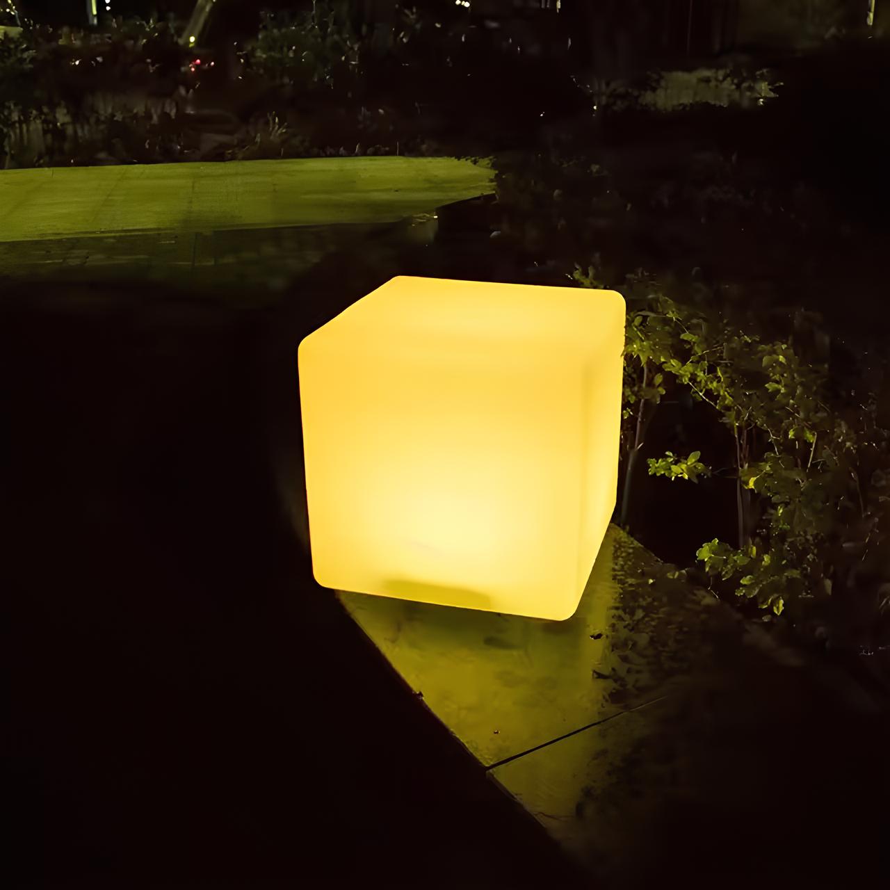 Kubus Trädgårdslampa - LED Utomhusbelysning