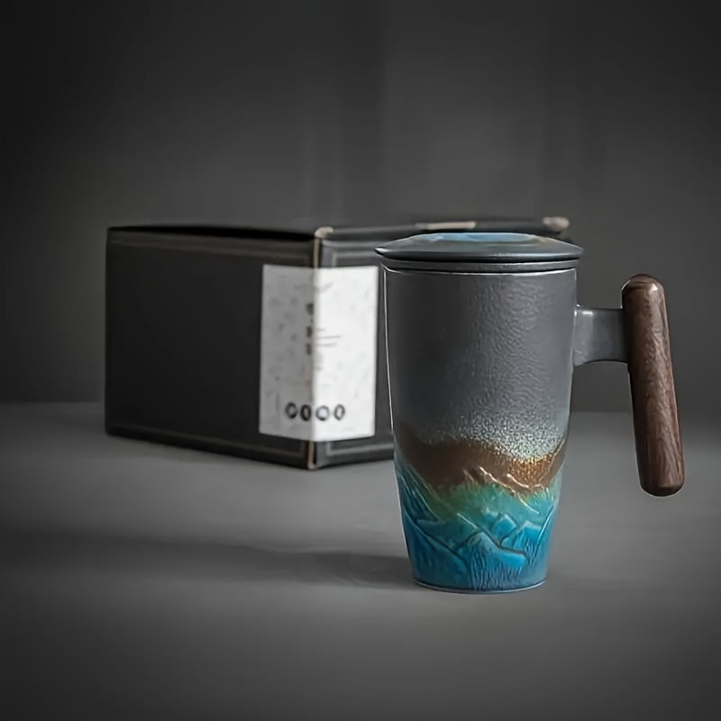 Handgjord Keramisk Te Mugge med Sil – Äkta Design och Praktisk Användning