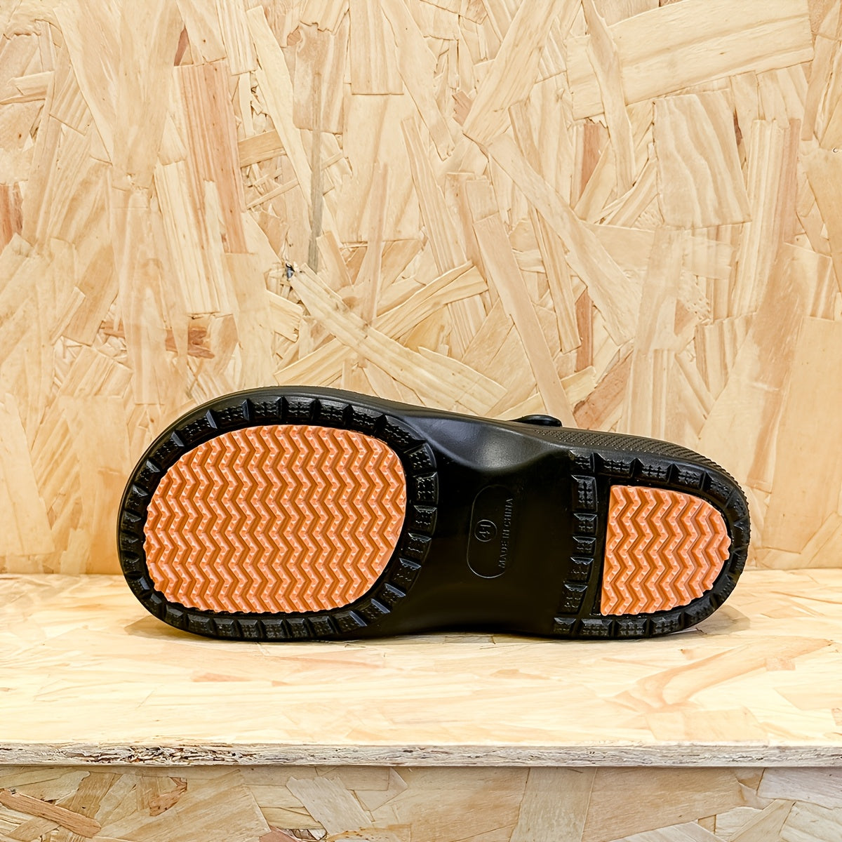 Halkfria Trädgårds- och Arbetsklumpar för Män – Bekväma Slip-ons för Alla Säsonger