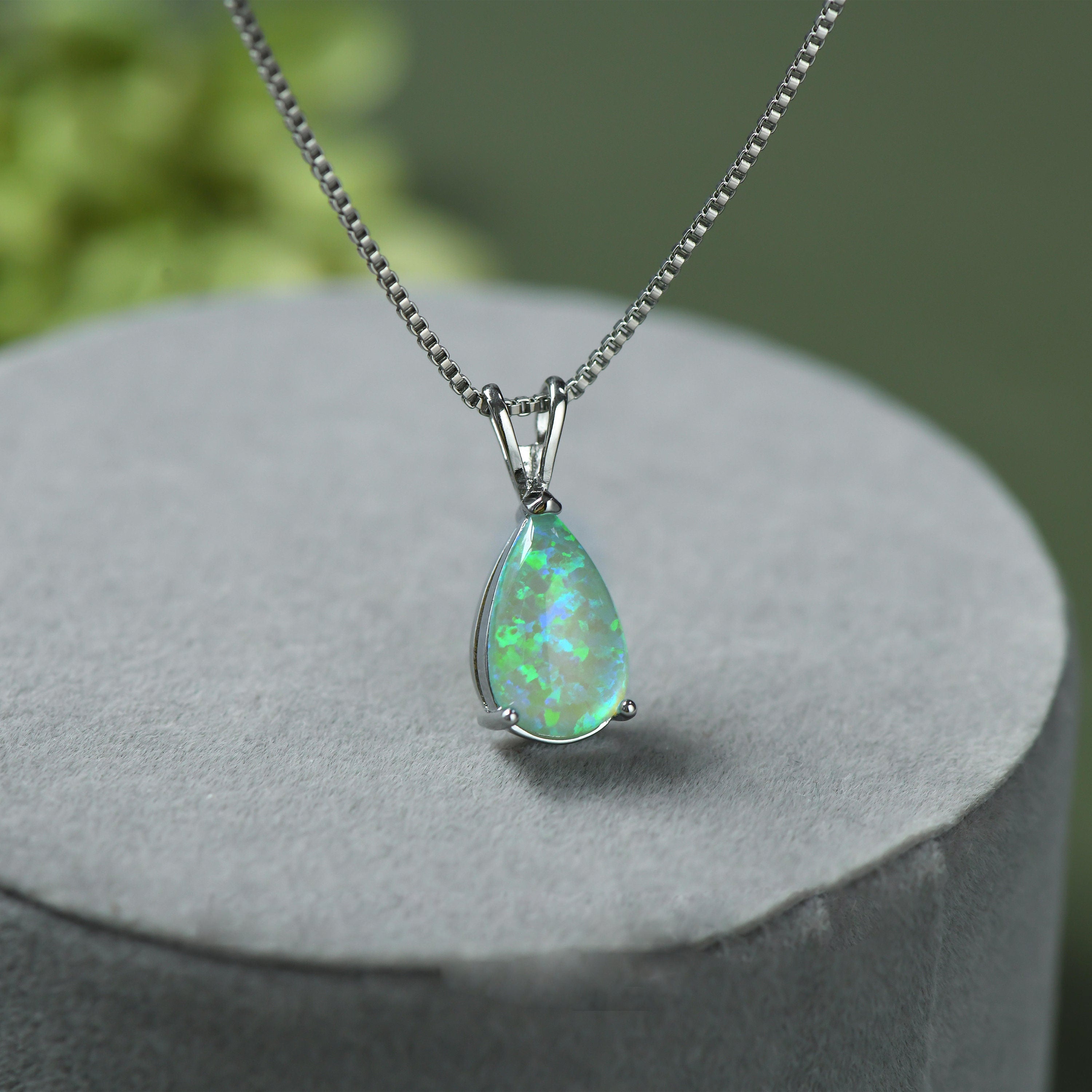 Minimalistisk Drop Opal Hänge Halsband – Selina