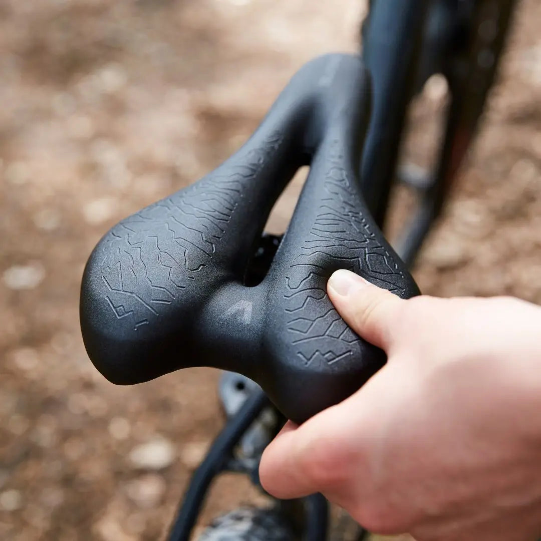 Ergonomisk Cykelsadel med Minnesskum – SaddlePeak AirRide