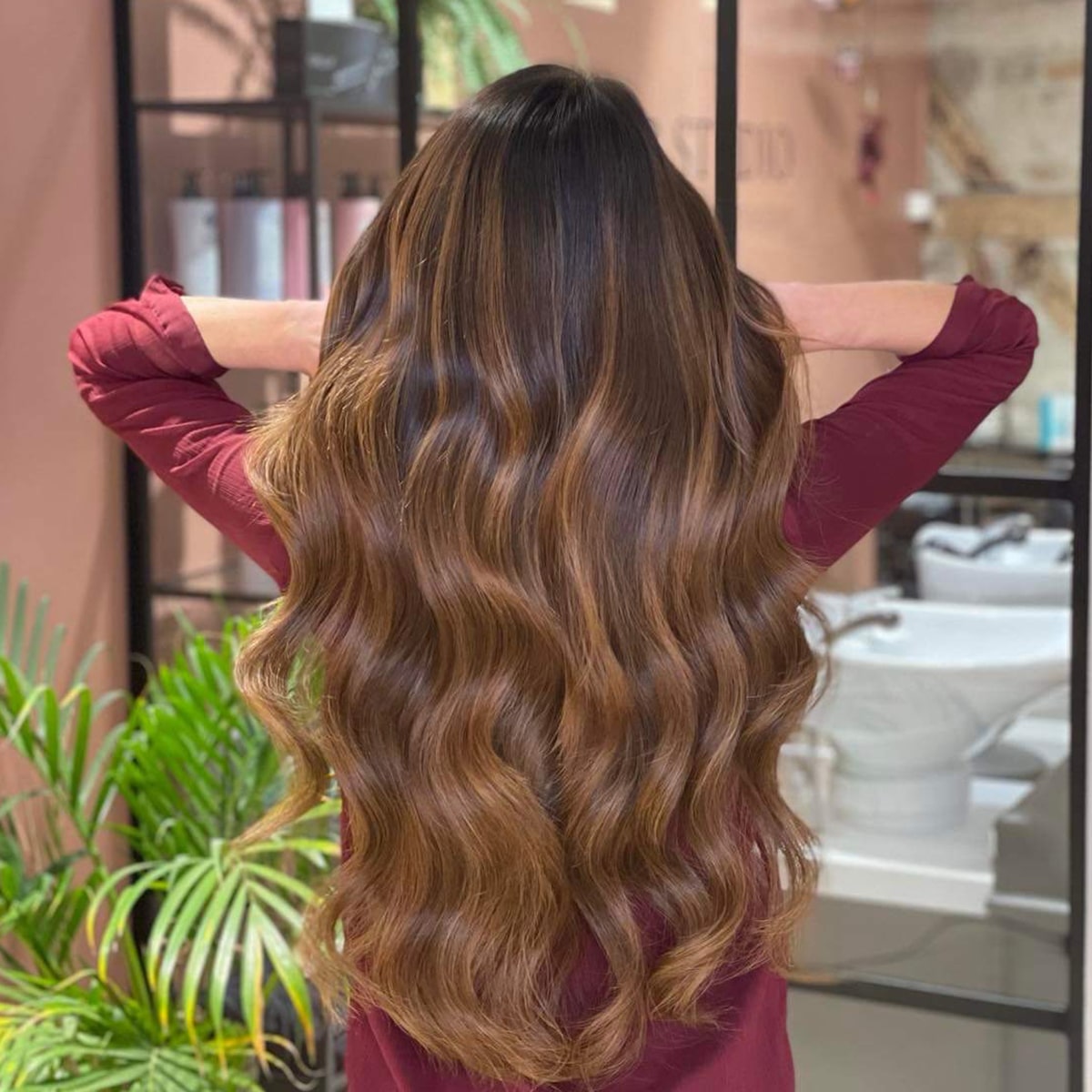 Tape-in Hair Extensions – Veloura Tape (Varm Brun Balayage 2+7)