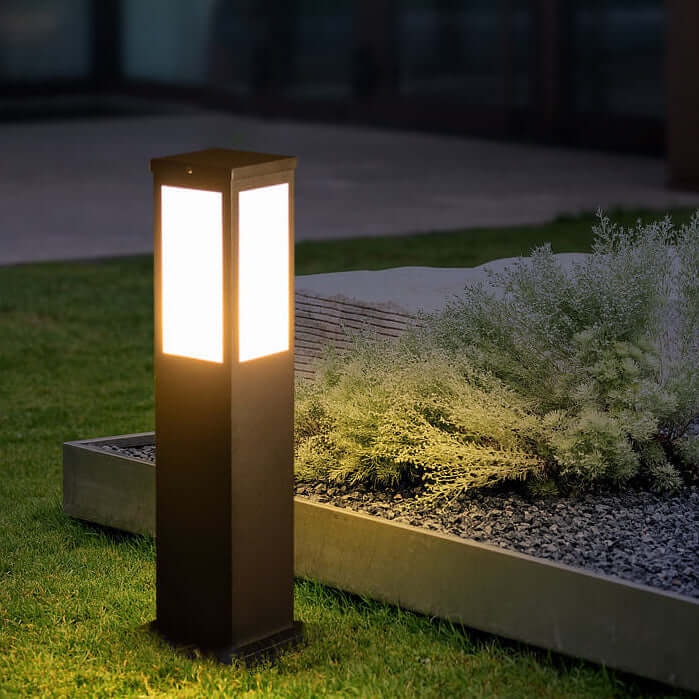 Modern Utomhuslampa - Fyrkantig LED Trädgårdslampa