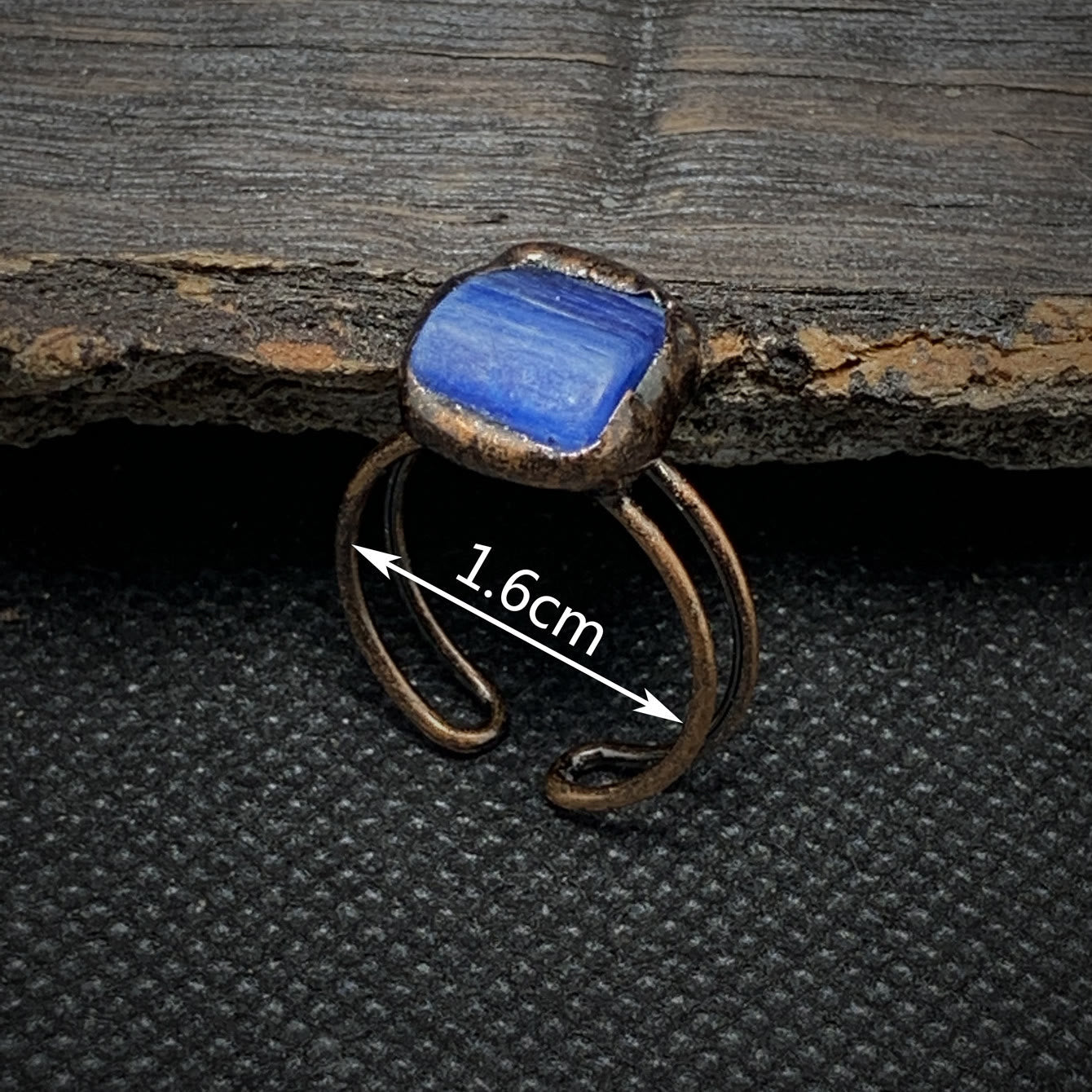 Naturlig råsten födelse ring – Selina