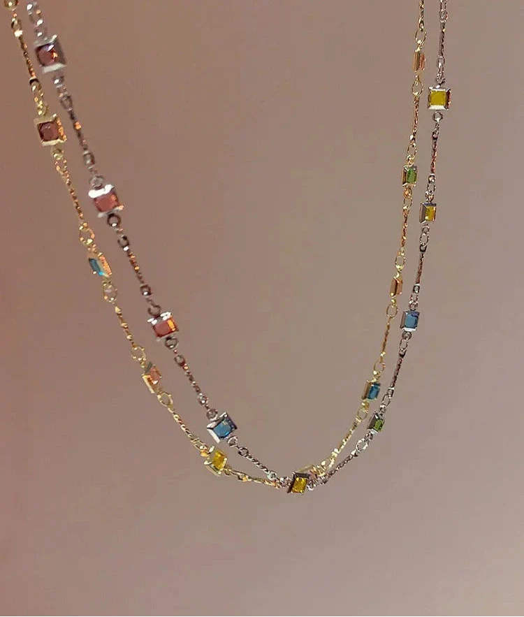 Fint Guld/Silver Halsband med Färgglada Stenar – Ivy