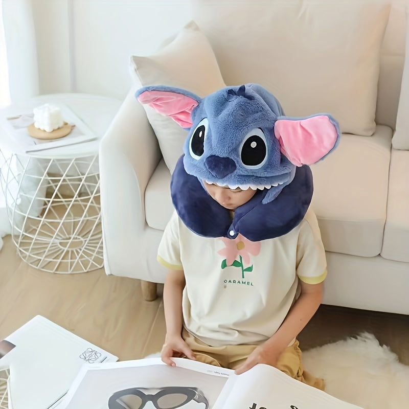 Plush Stitch Resekudde med Huva - Bekväm U-formad Kudde med Öronlappar