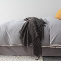 Chunky Stickad Soffpläd med Texturerad Franj och Mjuk Polyester Plush