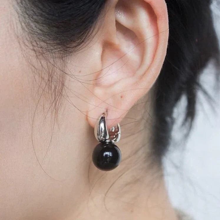 Stilrena Svart Onyx Örhängen – Lina