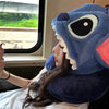 Plush Stitch Resekudde med Huva - Bekväm U-formad Kudde med Öronlappar
