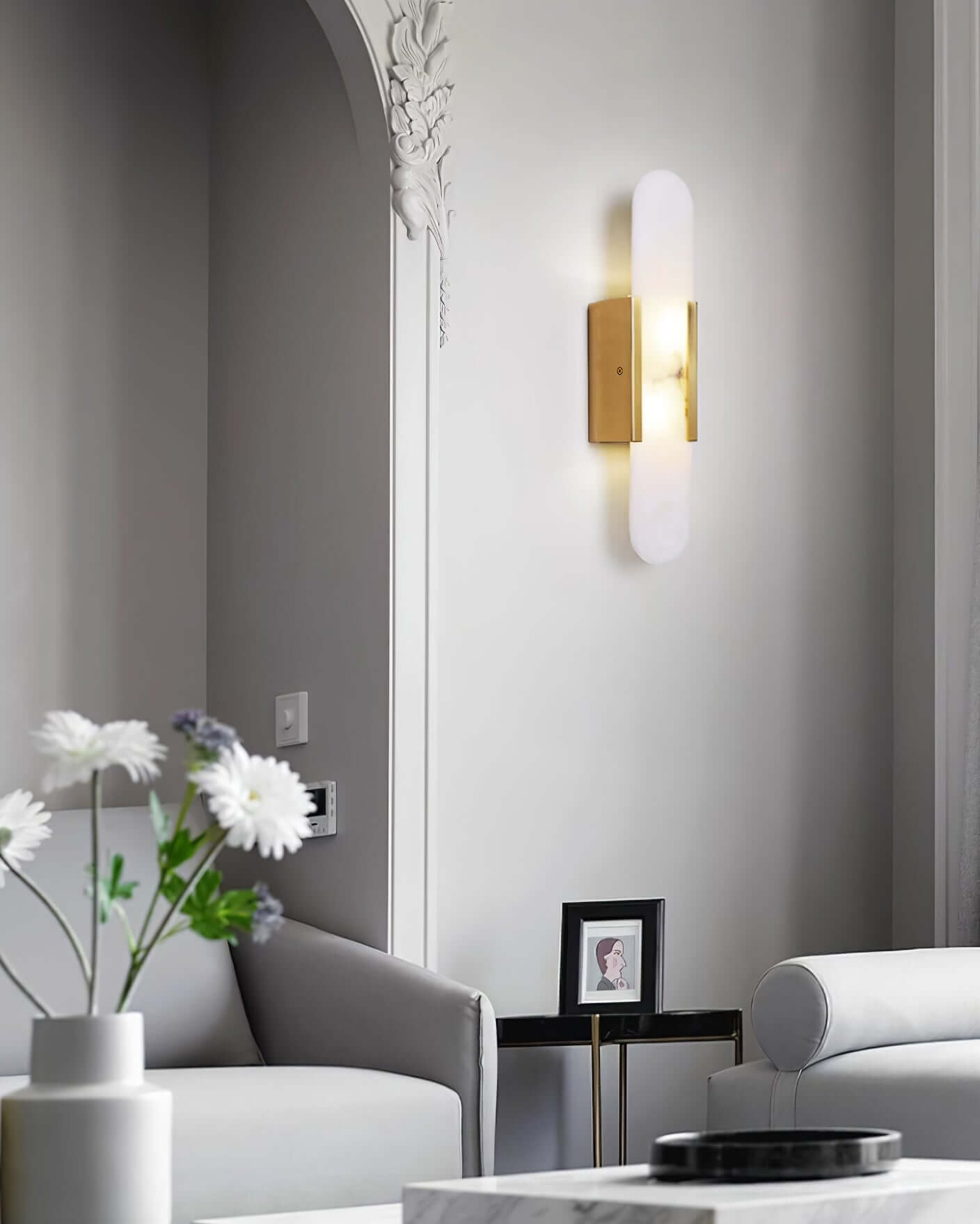 Modern Vägglampa - Alabaster & Metall