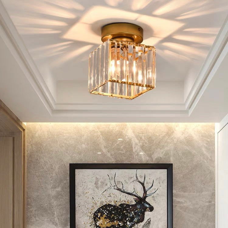 Modern Kristalltaklampa – CrystalGlow