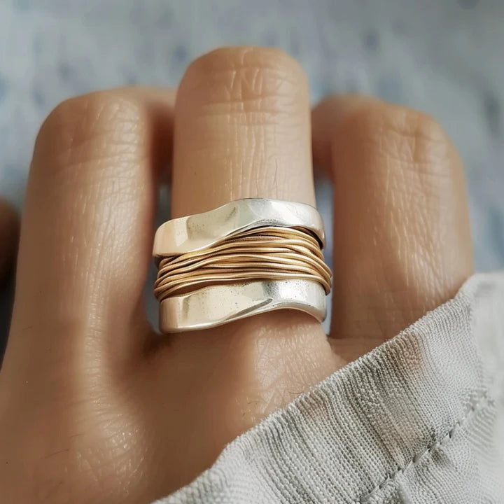 Ring - Elegant Silver och Guld Smycke