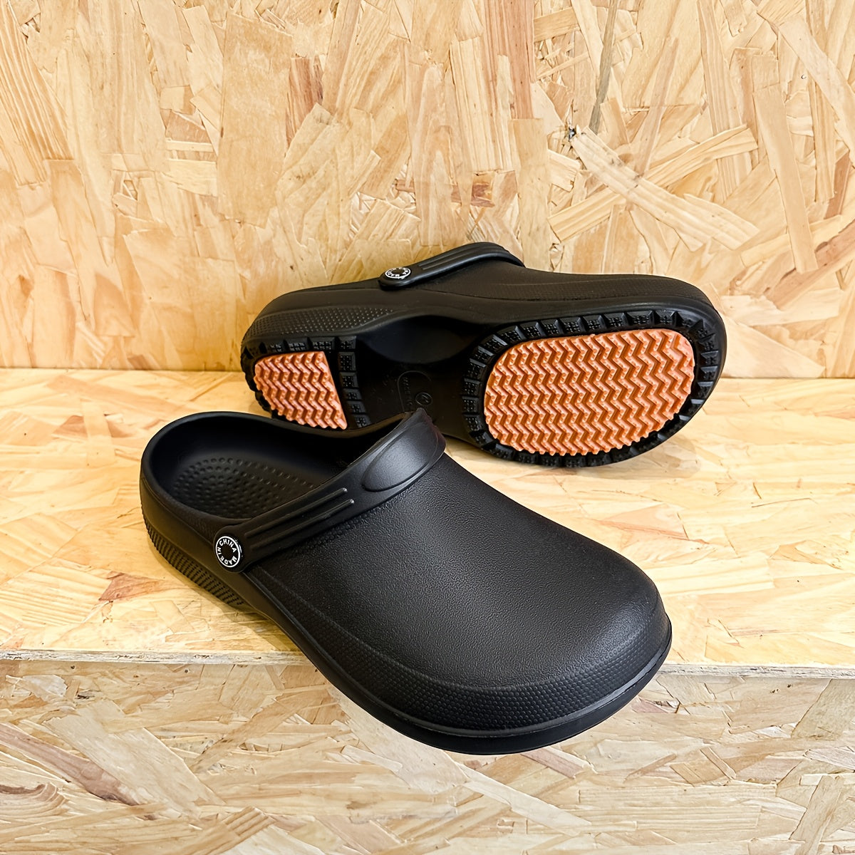 Halkfria Trädgårds- och Arbetsklumpar för Män – Bekväma Slip-ons för Alla Säsonger
