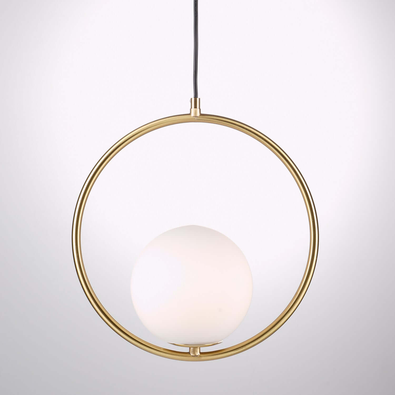 Modern Taklampa - Elegant & Stilren Design