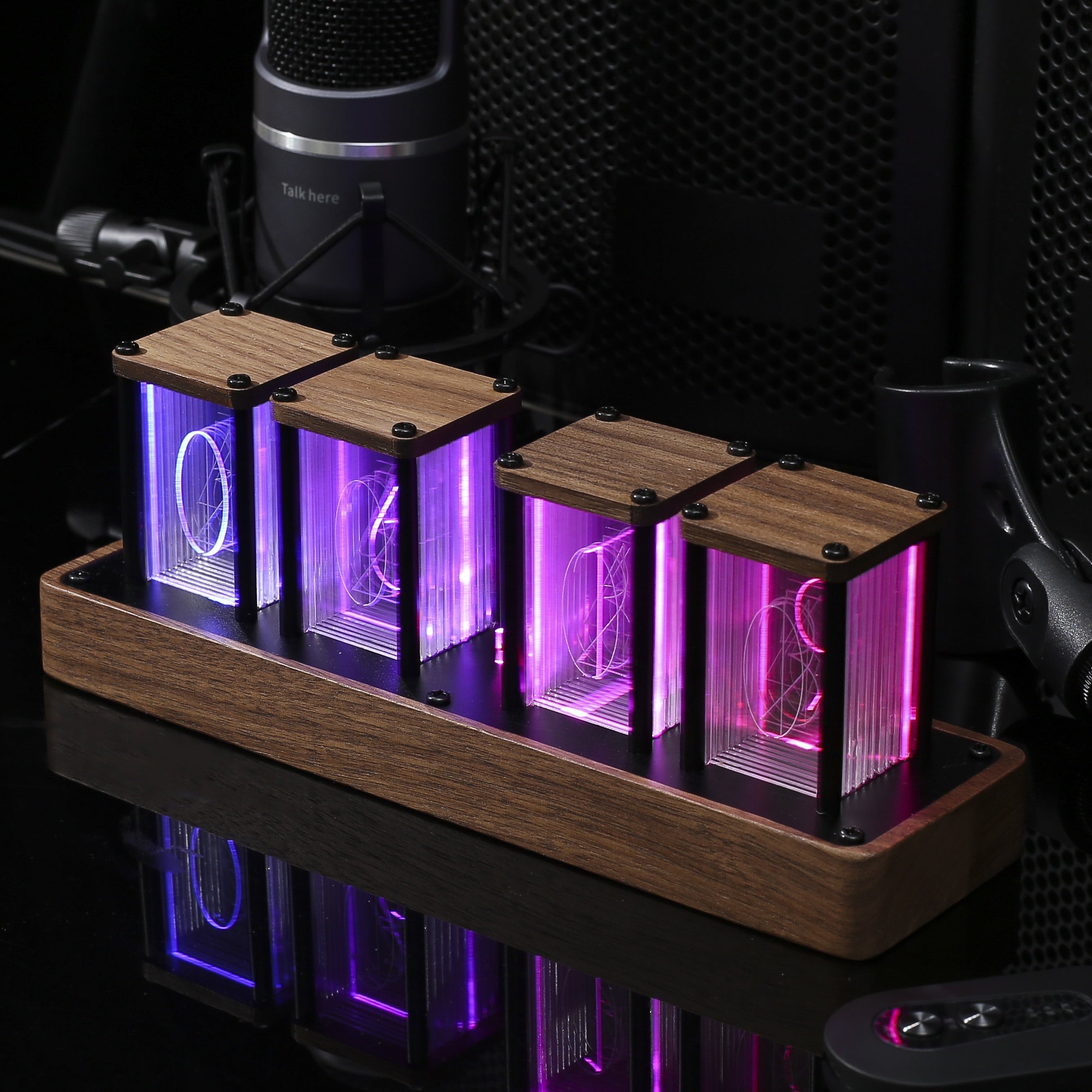 Modern Retro Rörklocka – RGB LED Digital Klocka för Unik Inredning
