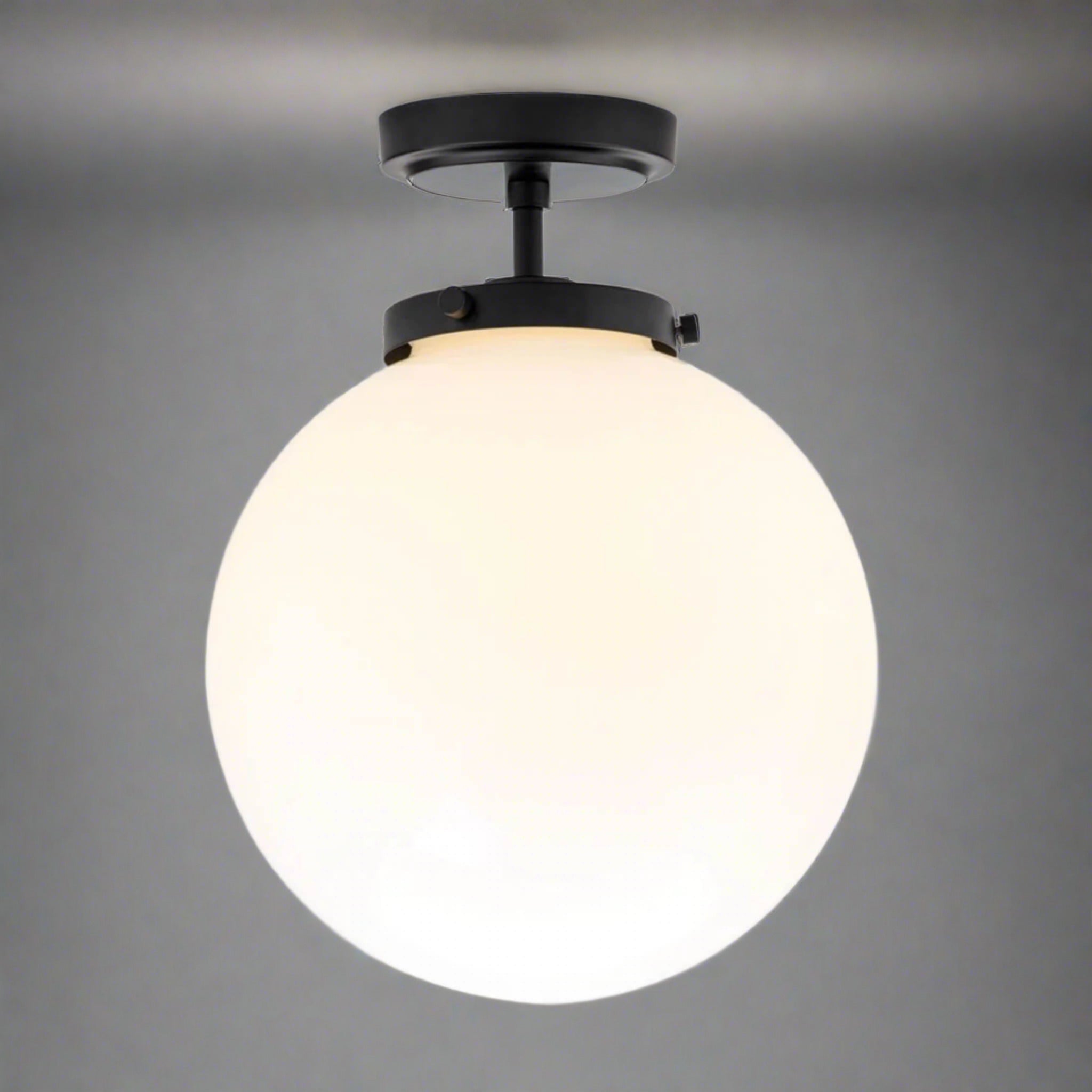 Lyxig Spherical Taklampa – LumiSphere