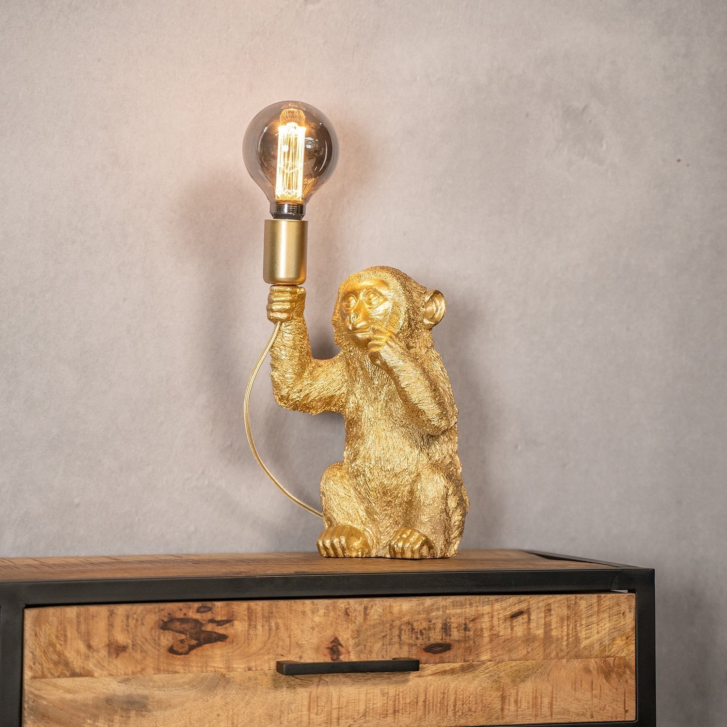 Lyxig Golden Monkey Bordslampa – GoldenChimp