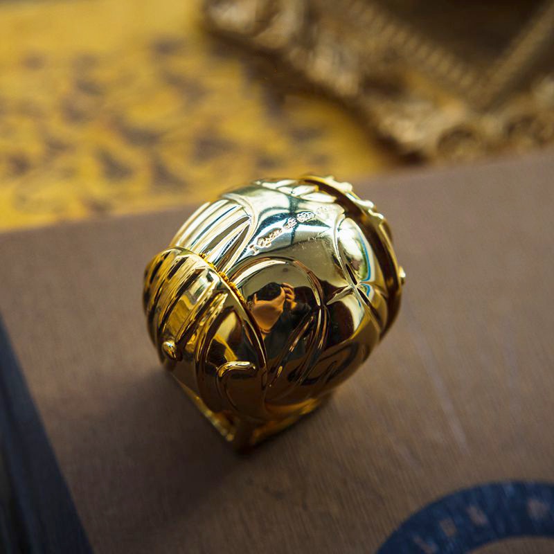 Gyllene Snitch | 18k Guldpläterad Skatt Ring Box Rörlig Lyx Smycke