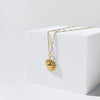 Halsband med Solhängsmycke – Solara