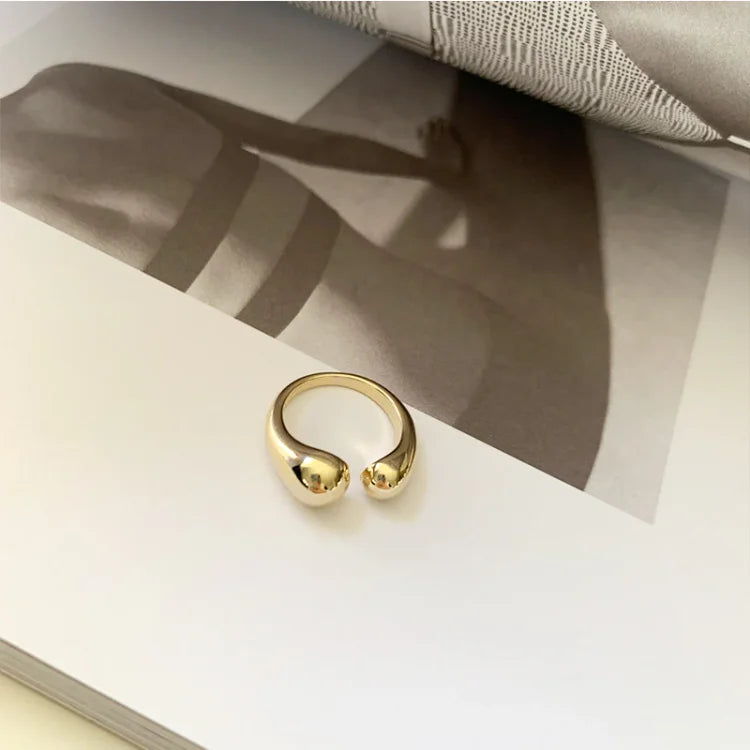 Minimalistisk Justerbar Ring – Elise