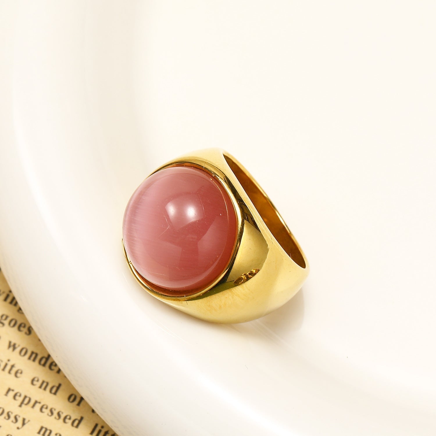 Stor Kattöga Ädelsten Ring – Liora