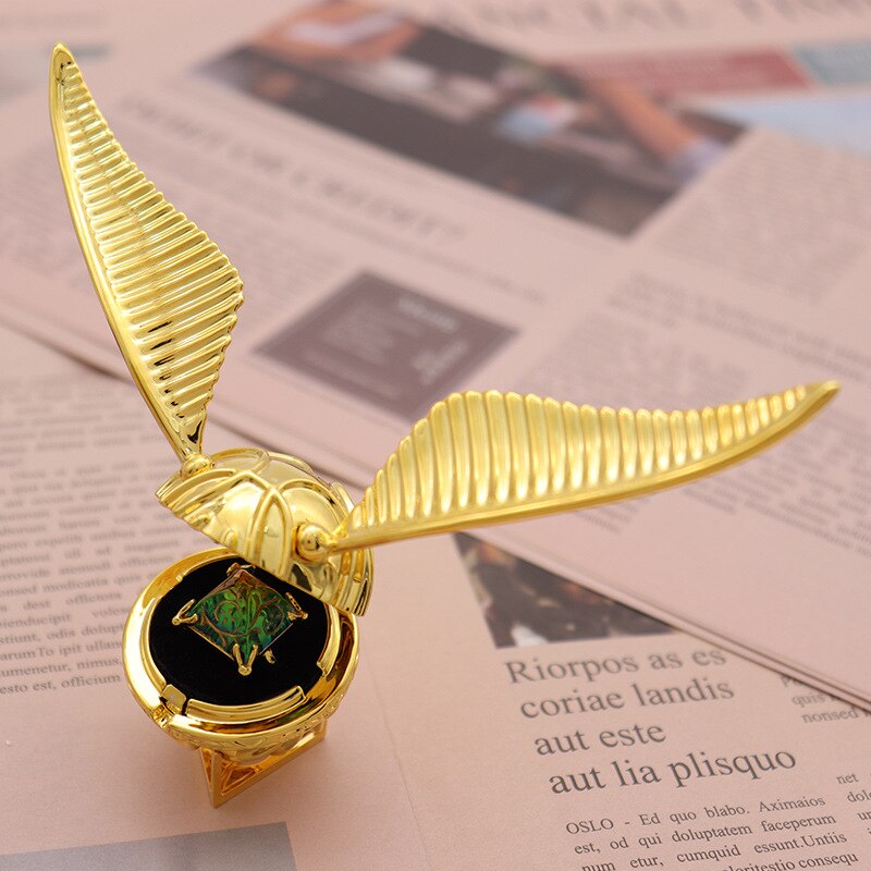 Golden Wing Orb Ring Box – Lyxig Bärbar Smyckeslåda