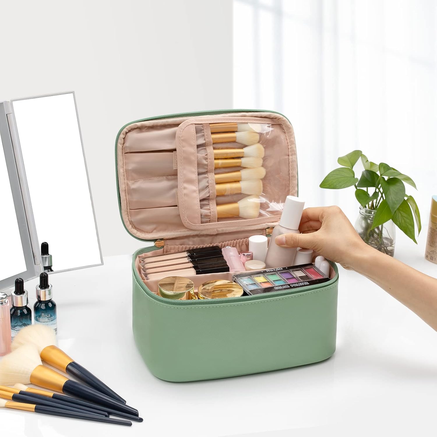 Resevänlig Makeuporganisatör med Avdelare
