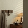 Primo | Trä Piano Klädhängare | Elegant Design | Hållbart Trä