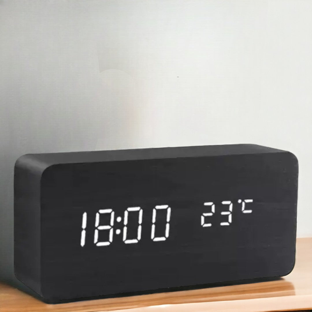 Väckarklocka - Trälook LED Display - Röststyrning & Temperatur