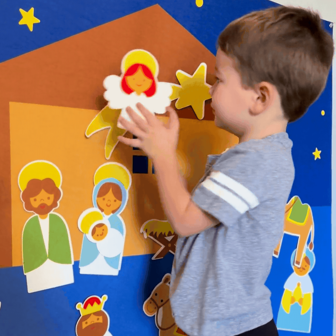 Filtat Vinterjulkrubba för Delad Glädje och Tradition – KinderKerst