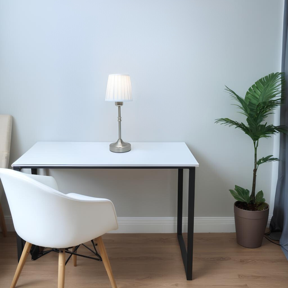Klassisk Bordslampa | Trådlös | Med Tre Ljusstyrkor