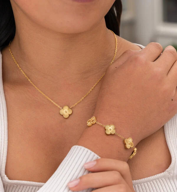 Smyckeset | Lyxig Klöverdesign - Tidlös Elegans