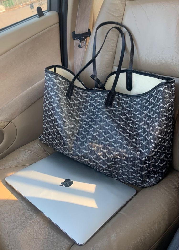 Lyxig Shopper Bag | Stilig och Rymlig | Bordeaux