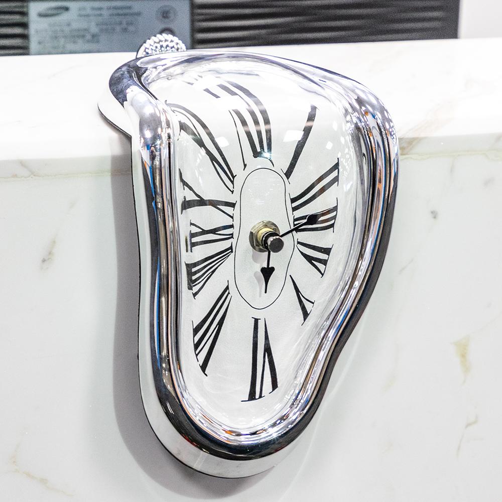 PrestigeTime Surreal Väggklocka | Modern Konstklocka med Salvador Dalí-Inspirerad Design