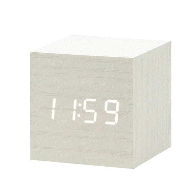 Minimalistisk Digital LED Väckarklocka med Röststyrning
