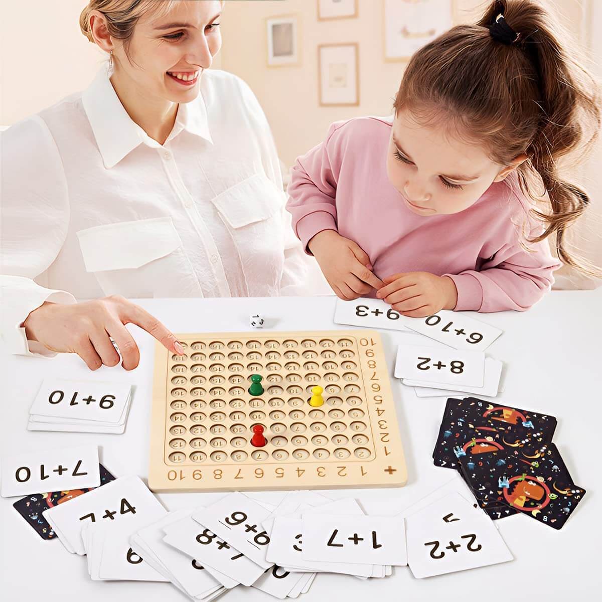 Lärande Spel Träbräda för Multiplikation 1–10 med Kort & Tärningar