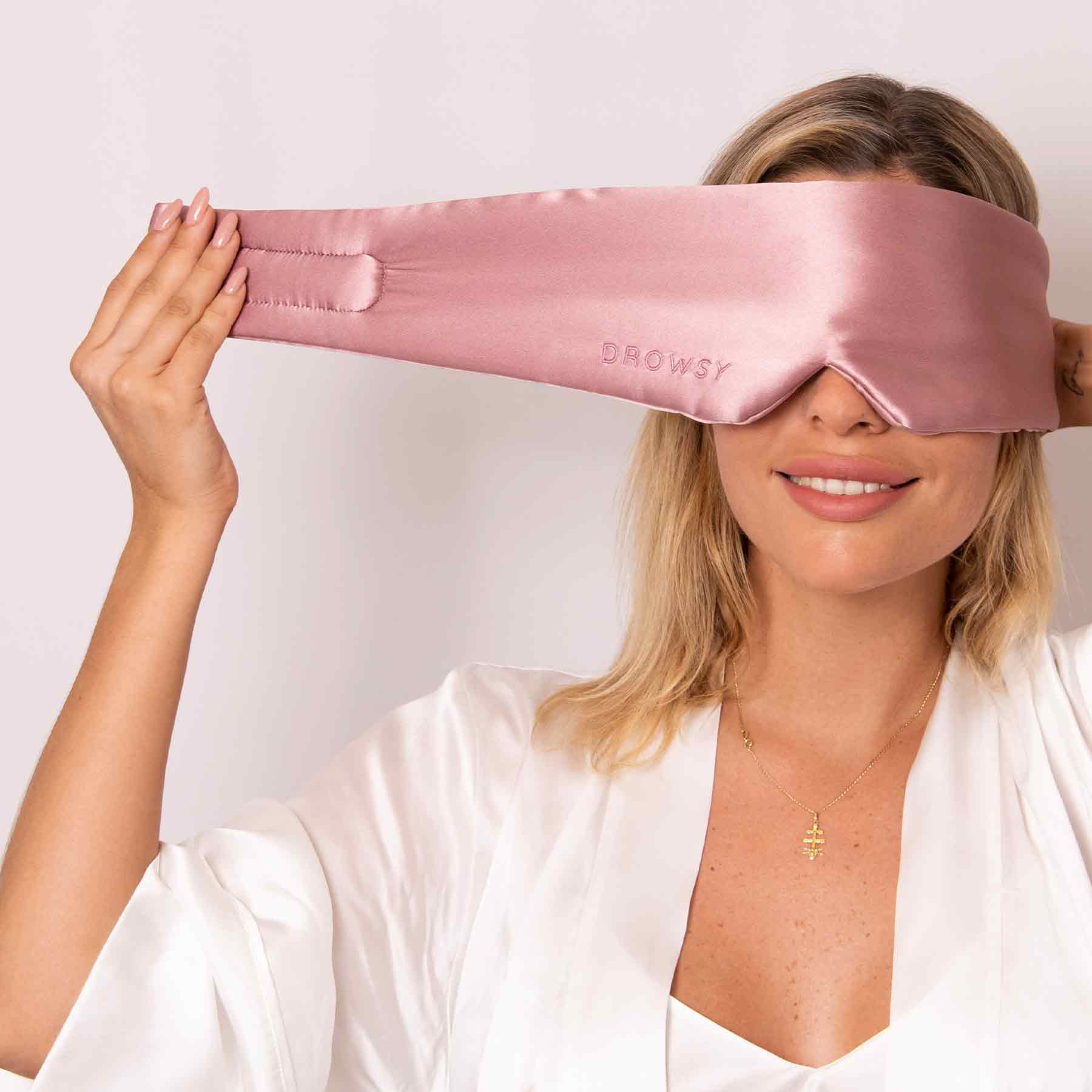 Lyxig Silkes Ögonmask – RelaxMask